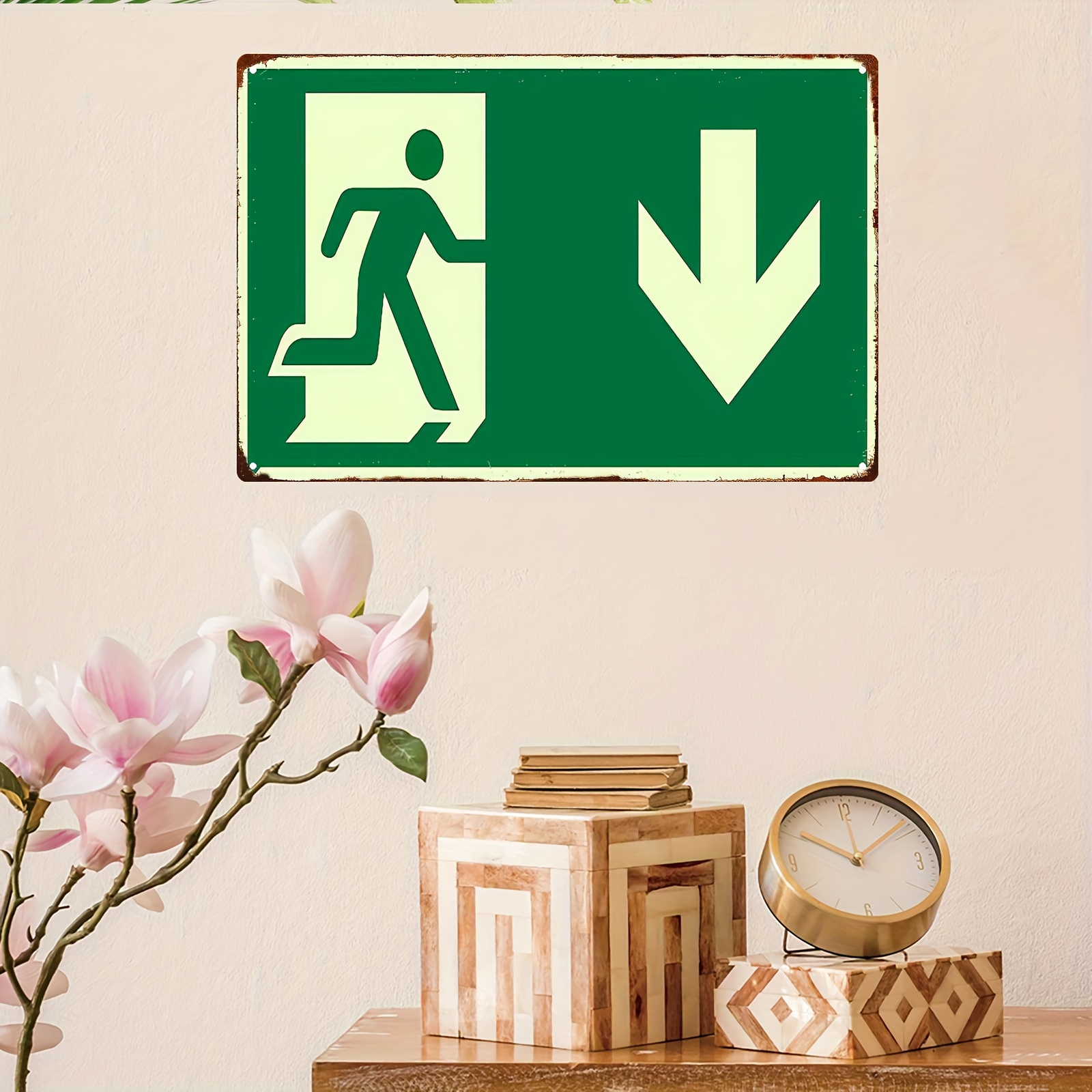2D Vintage Metal Iron Sign | P - Emergency Exit Sign 评论和价格